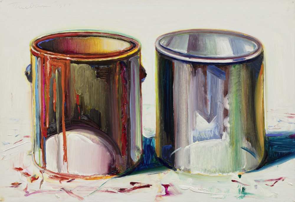Two paint cans, 1987, Öl auf Papier auf Karton aufgezogen, 34,9 x 50,5 cm, Sammlung der Wayne Thiebaud Foundation, © Wayne Thiebaud Foundation/2023, ©VG-Bild Kunst, Bonn, 2023, Foto: Matthew Kroening.