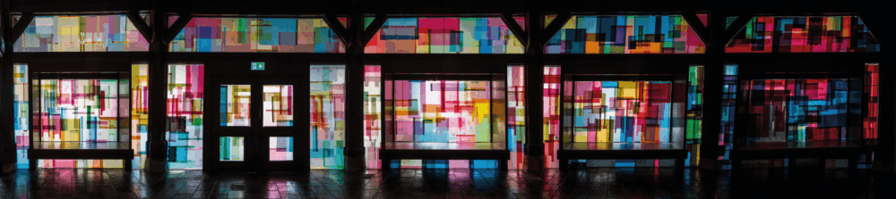 Situation Bunt, 2017, Kunstverein Kirchheim Teck, Installation aus Mülltüten Foto: Carsten Riedl, Kirchheim unter Teck