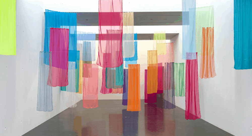 Wunschkonzert, 2025, Installation für den Kunstverein Ludwigsburg, div. Textilien Foto: Tina Haase