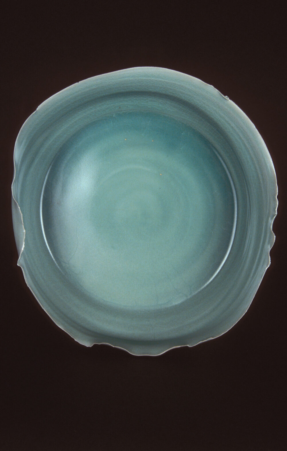 Tambour frippé, 2005, eingefärbtes Porzellan und Seladon Glasur, 36 x 11 cm, Foto: emmanuel boos